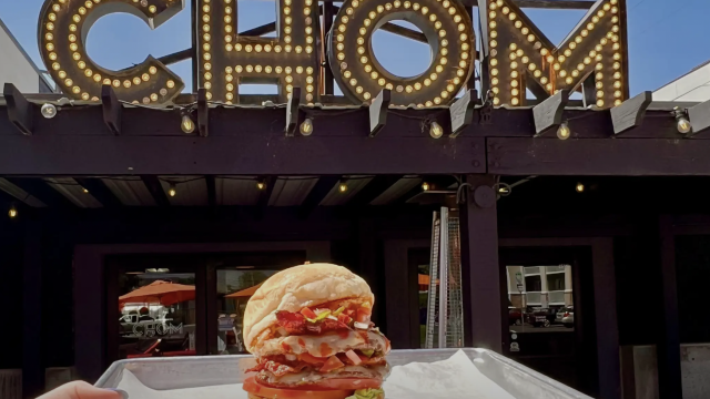 Chom Burger