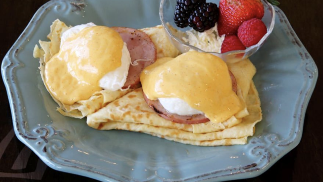 Tiffanys-Creperie.png
