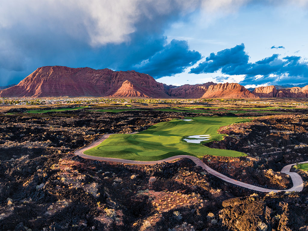 Black Desert Course’s wavy fairways amidst black lava fields. Photo courtesy of Black Desert Resort.