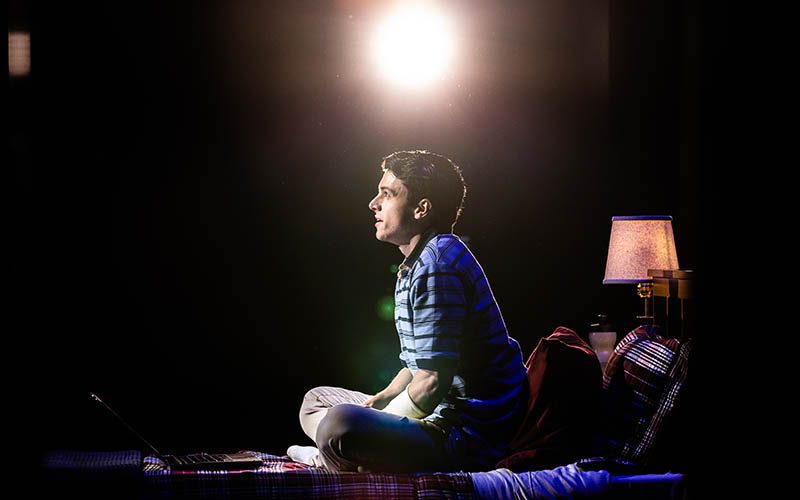Anthony-Norman-Evan-Hansen-in-DEAR-EVAN-HANSEN-Photo-by-Evan-Zimmerman-for-MurphyMade