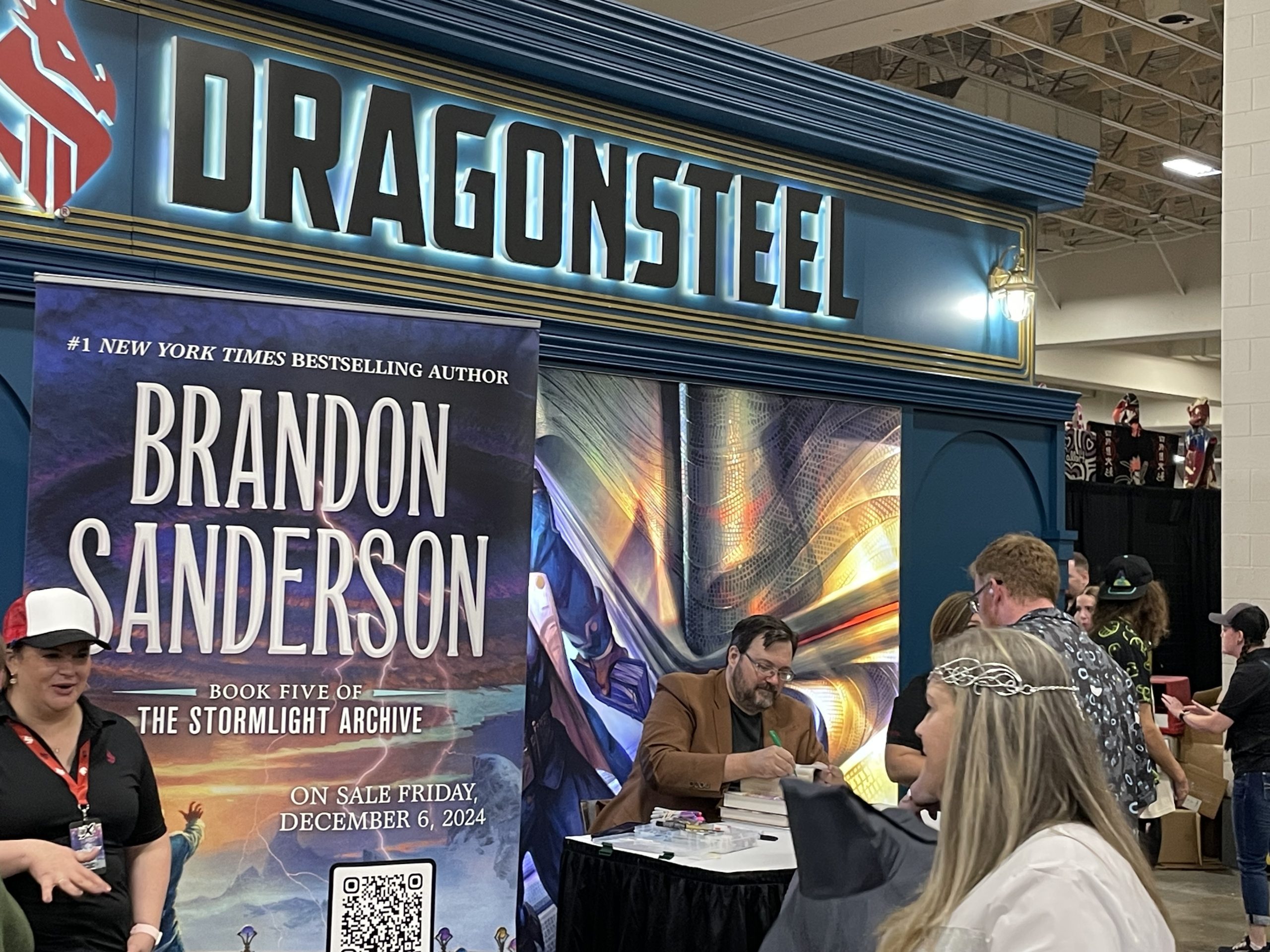 FanX 2024 Brandon Sanderson Signing at Dragonsteel booth