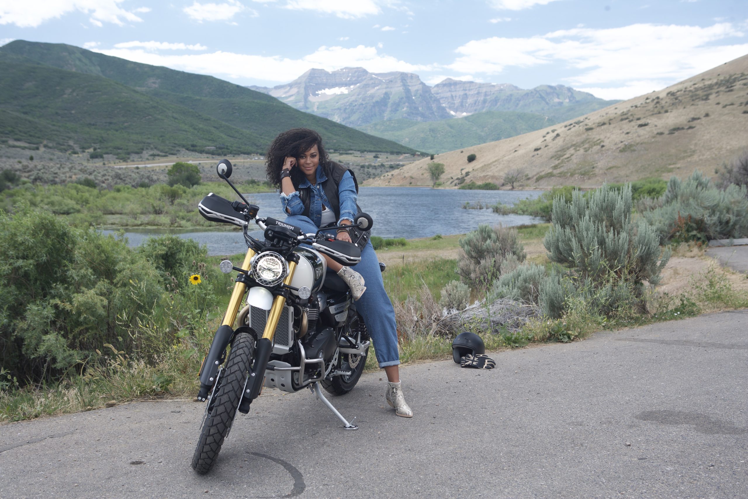 MOTO-FASHION-2-scaled