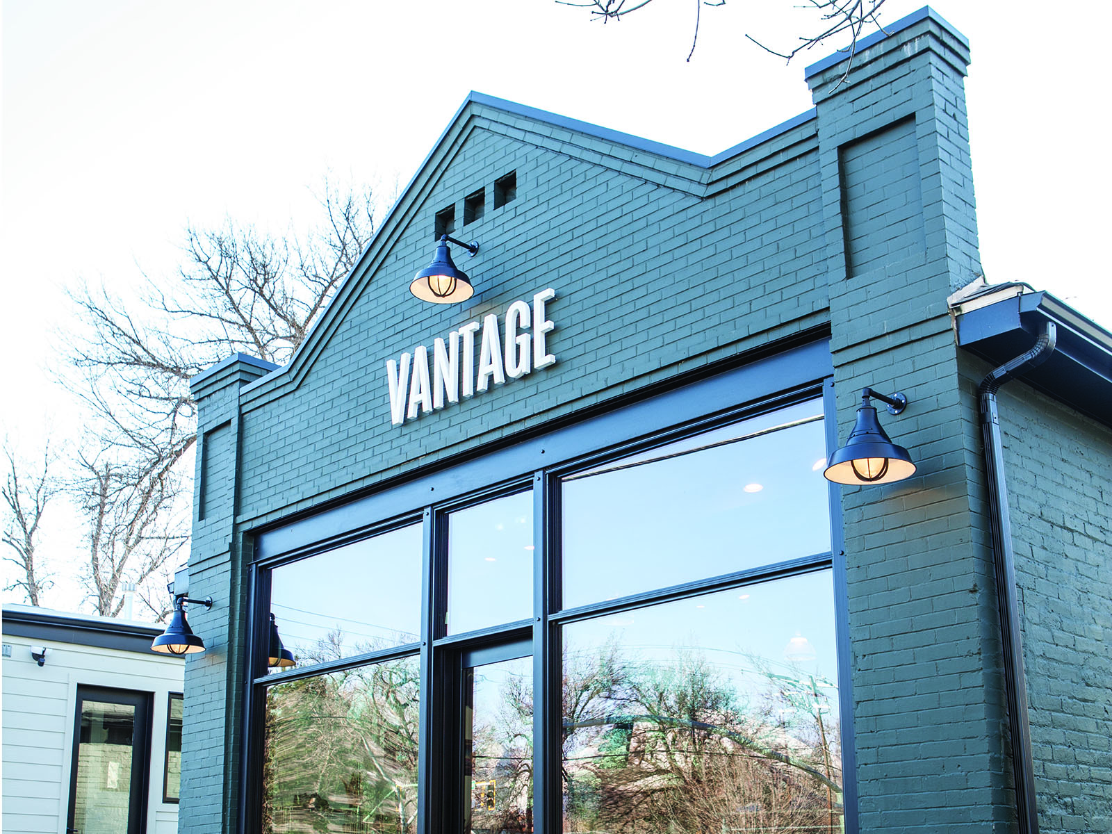 VantageFeatured