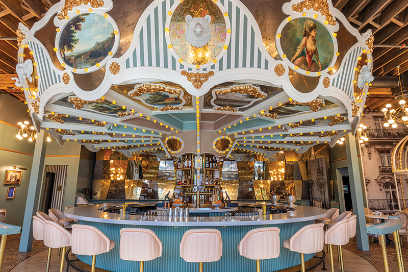Wolfies Carousel Bar_SLM JA24_Roman Wolves