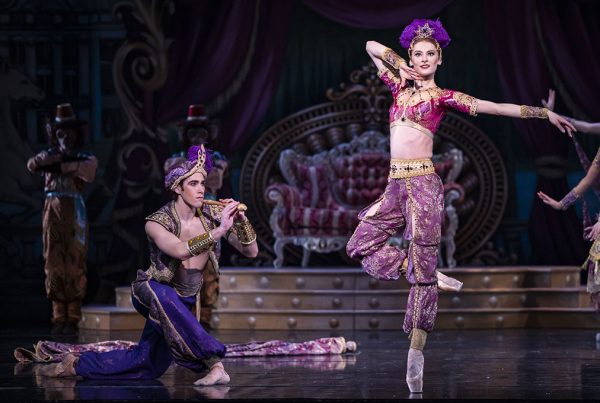 The Nutcracker Arabian Pas De Deux, Ballet West