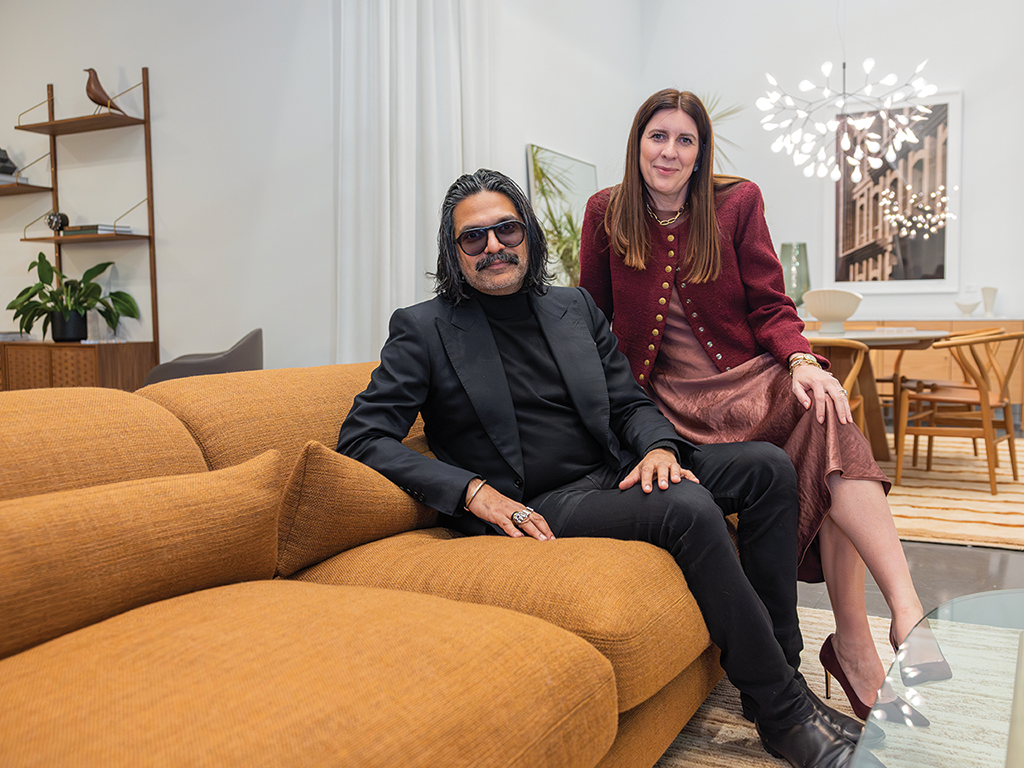 Design Within Reach Store Preview