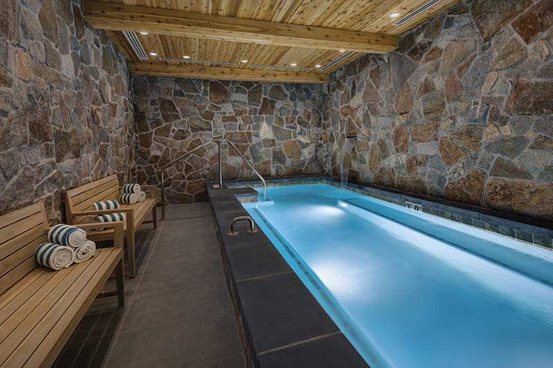 Snowpine Lodge
